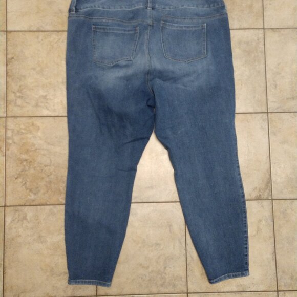 Torrid jeans - Picture 5 of 5